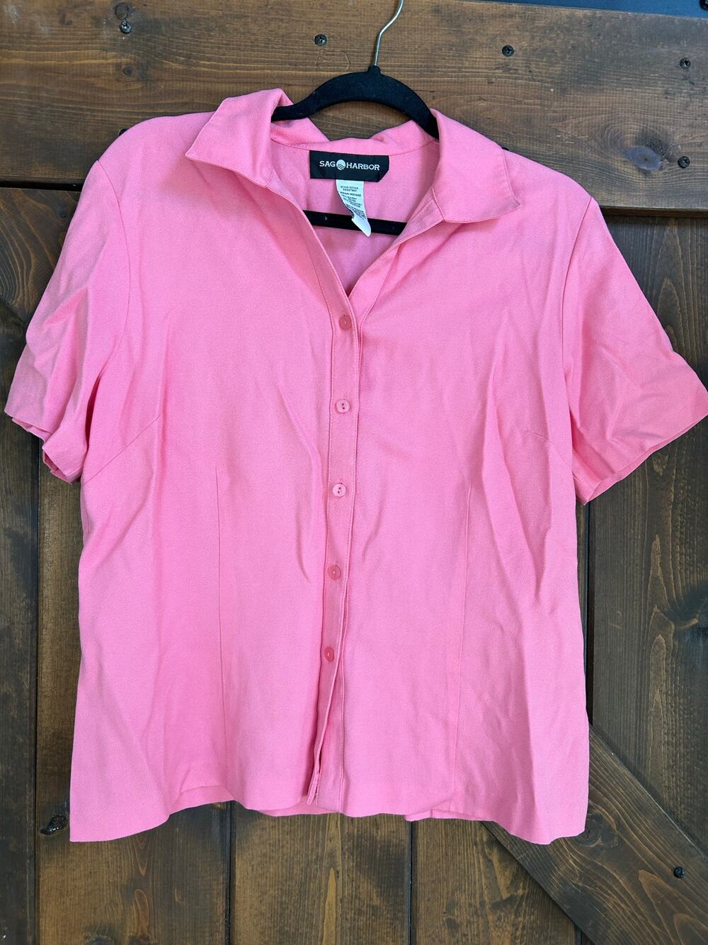 Sag Harbor women’s medium Button Down pink shirt